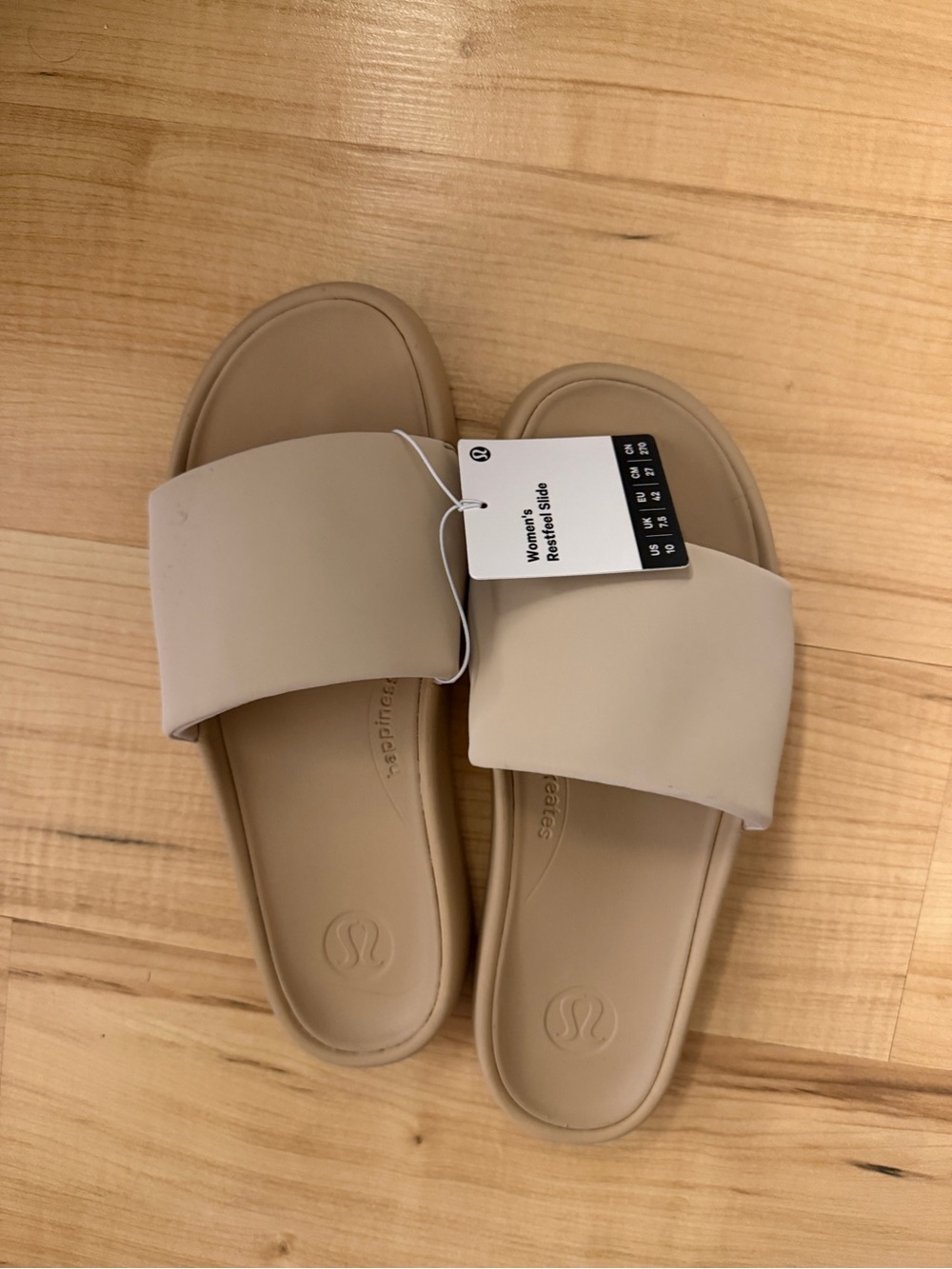 NWT Lululemon Women's Restfeel Slide Sandals in Light Beige